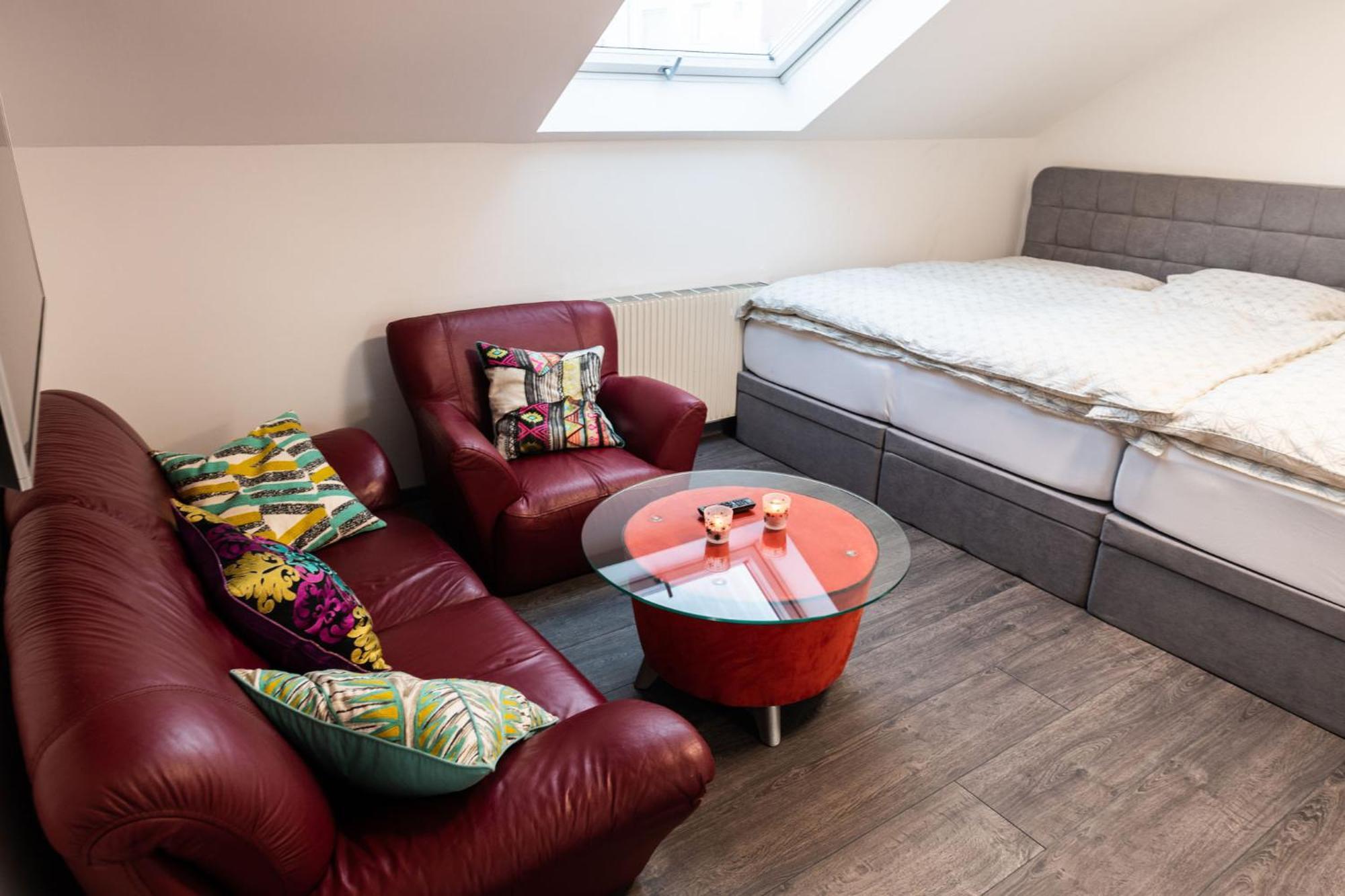 Skyview Studio Stp Apartment Sankt Poelten Luaran gambar